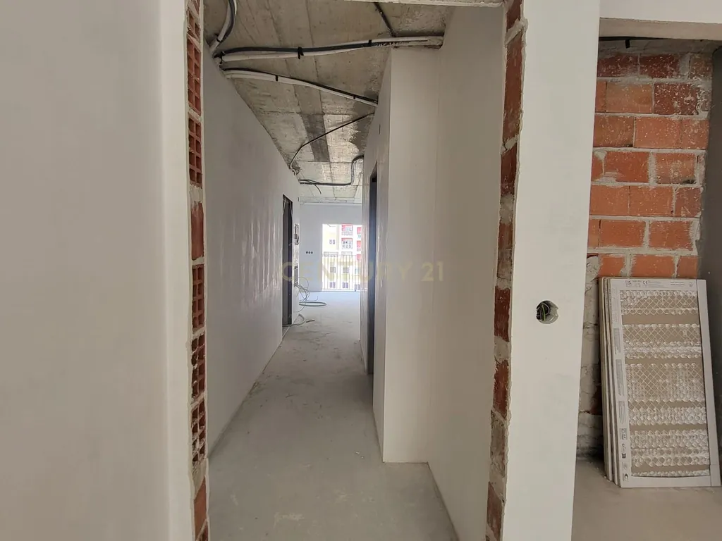 APARTAMENTO T2 | SANTA MARTA DO PINHAL | CORROIOS - Image 3