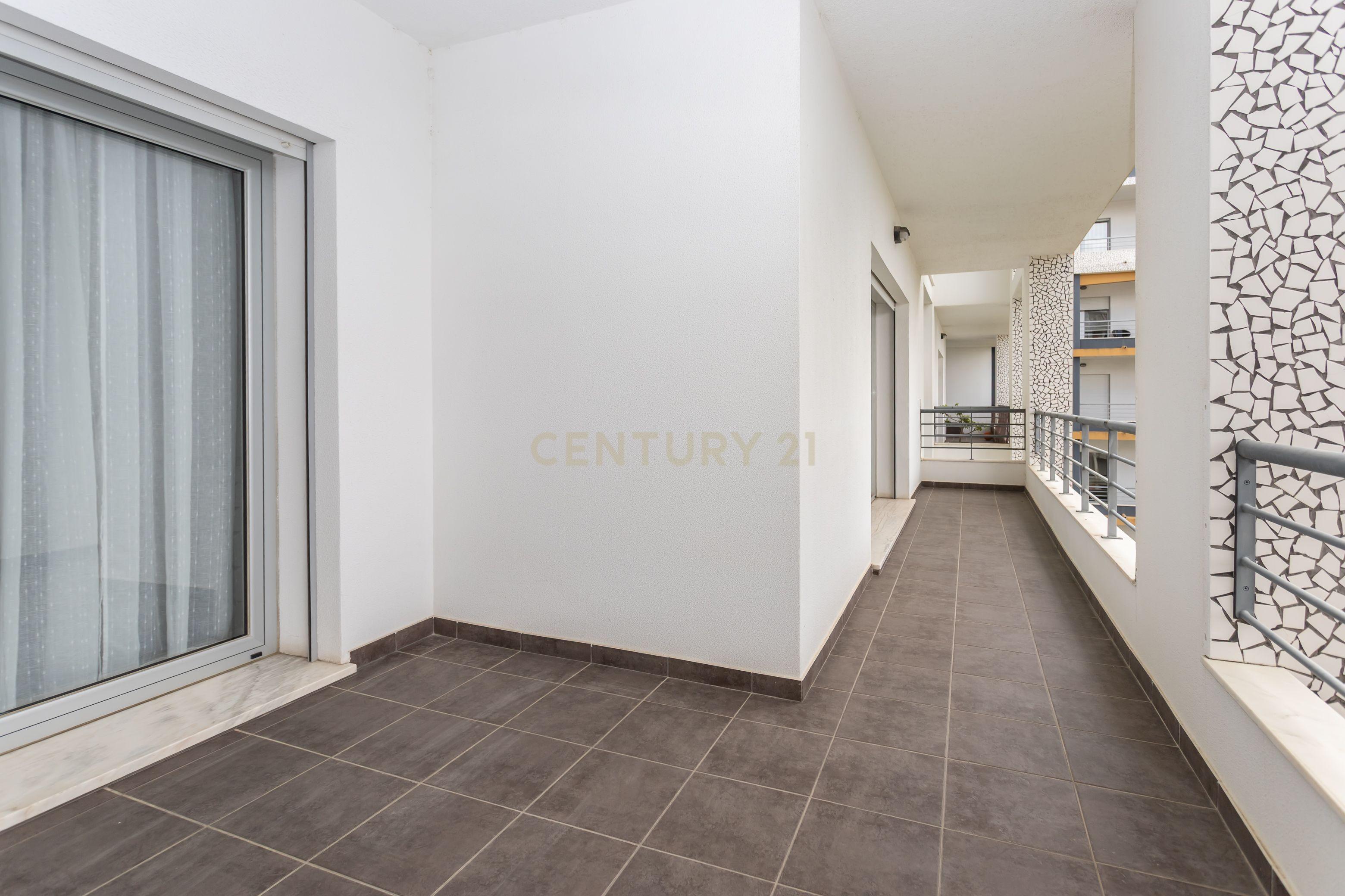 Apartamento T3 Condomínio Jardins da Ladeira, Aldeia de Paio Pires - Image 19