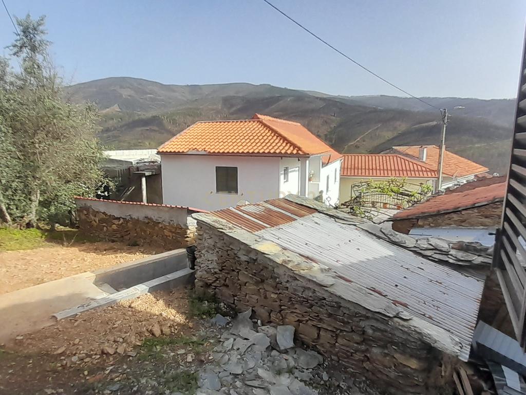 MORADIA DE GAVETO | ADURÃO | DORNELAS DO ZÊZERE - Image 17
