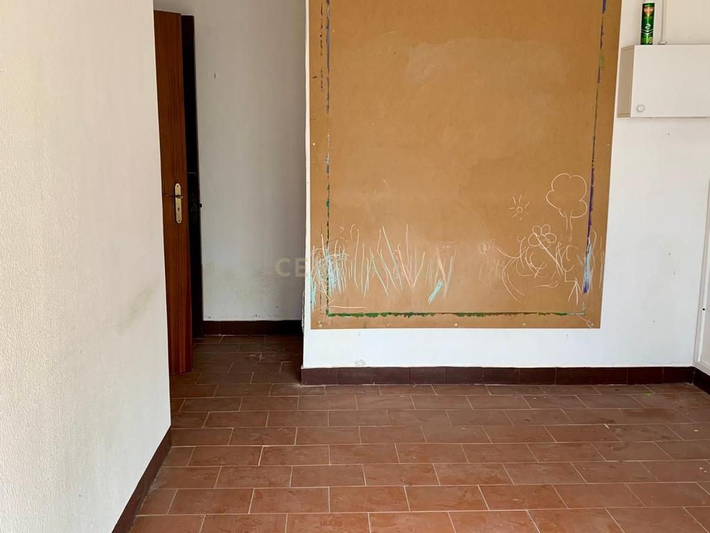 Loja para Arrendamento em Algés - Image 6