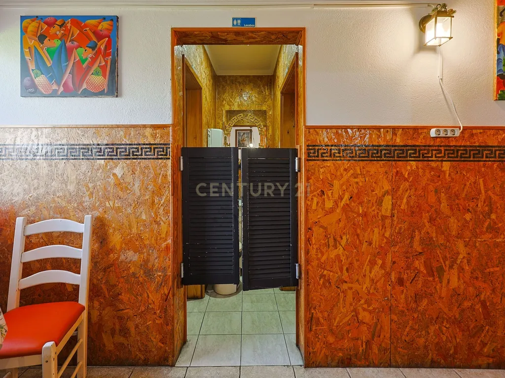 Espaço Comercial em Charneca de Caparica, Almada - Image 12