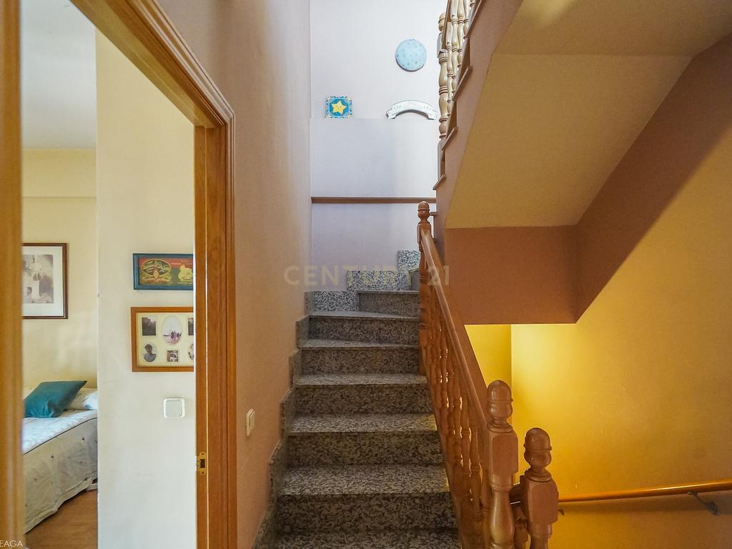 undefined - Image 33
