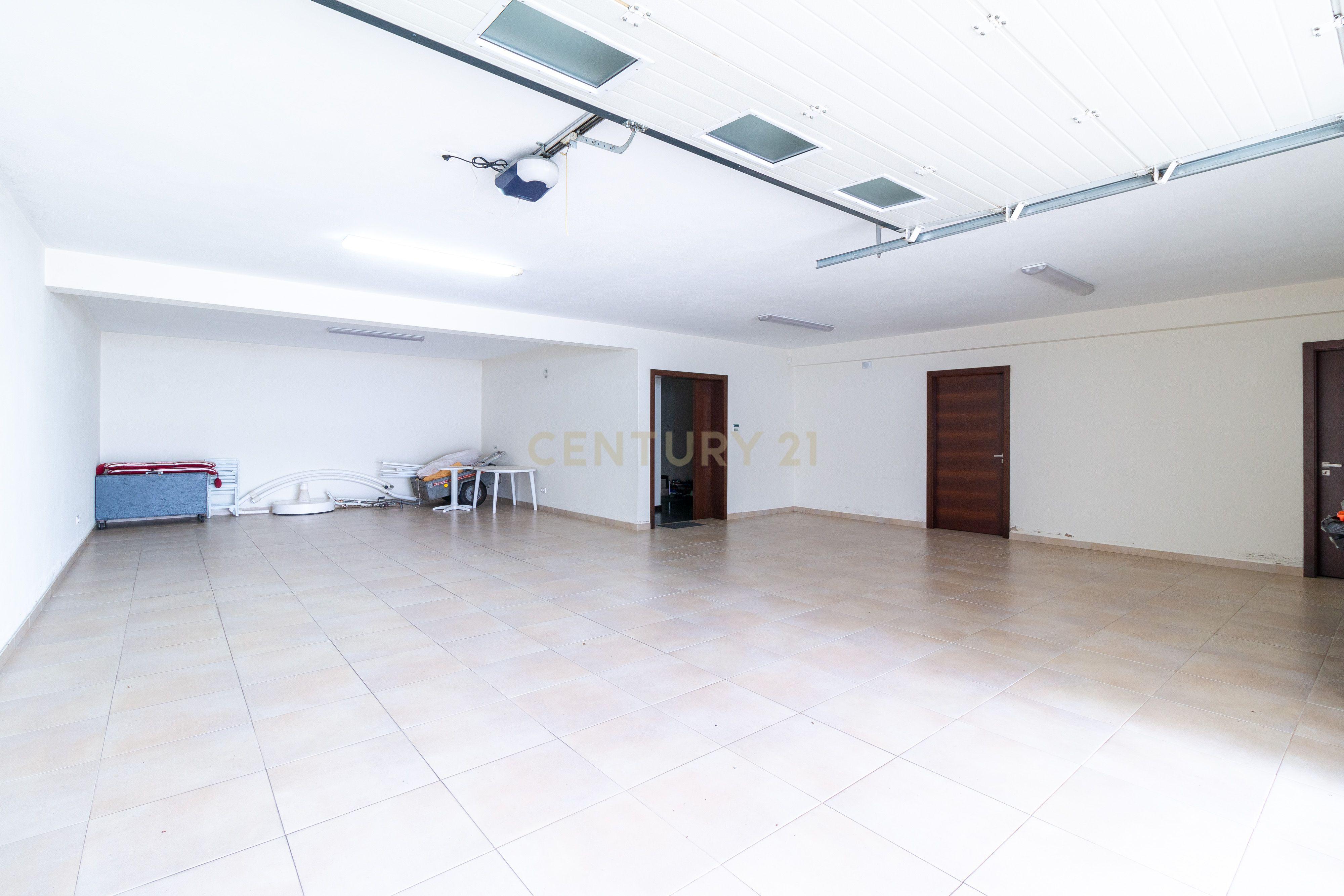Excelente Moradia T5 terrea - Image 39