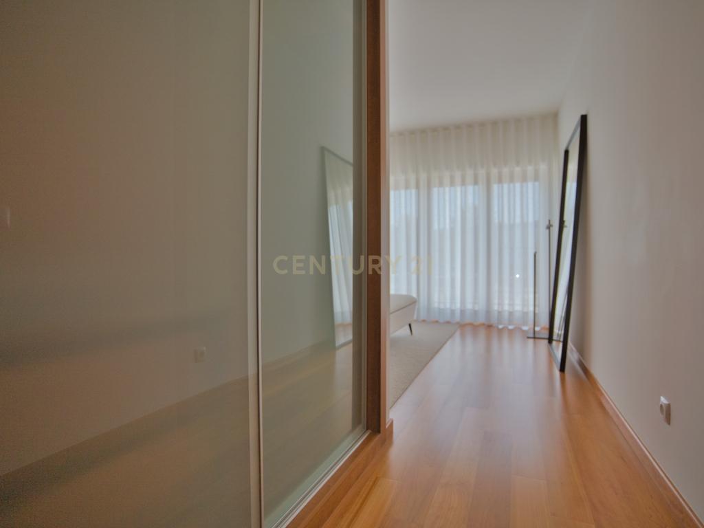 Lagoon Villas - Moradia T4 com o melhor Rooftop de Alcochete - Image 36