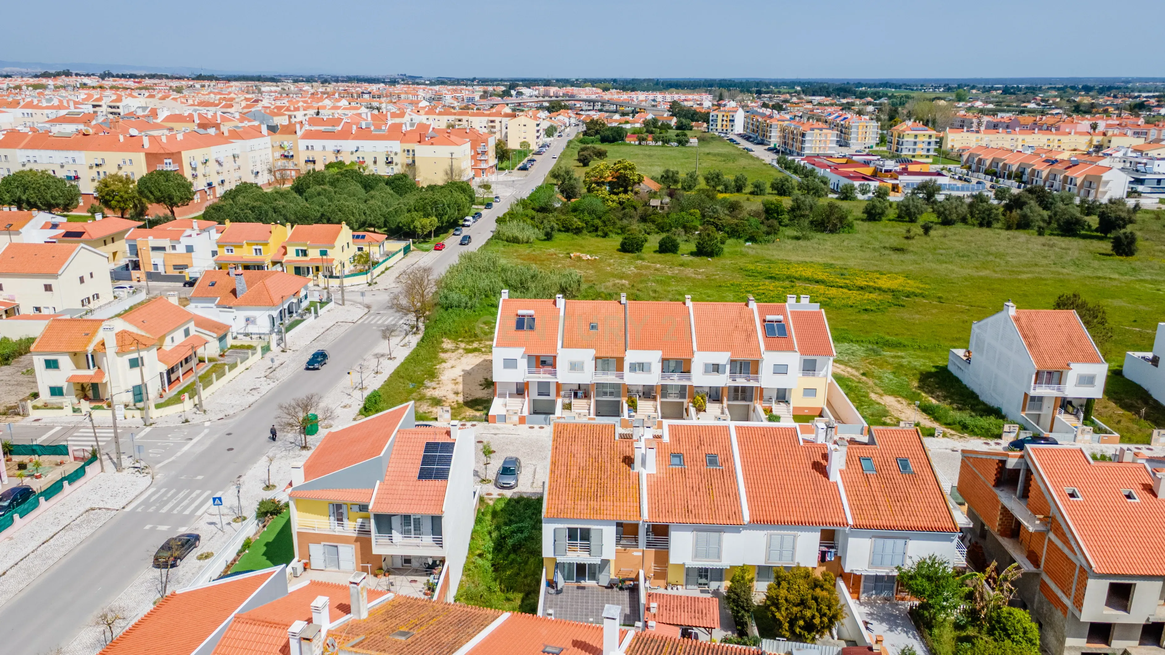 Moradia T3 em Palmela com Vista Panorâmica - Image 4