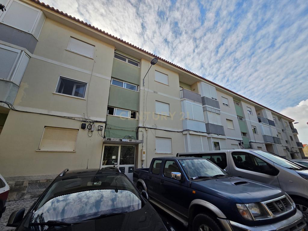 Apartamento T3 Renovado na Parede - Image 18