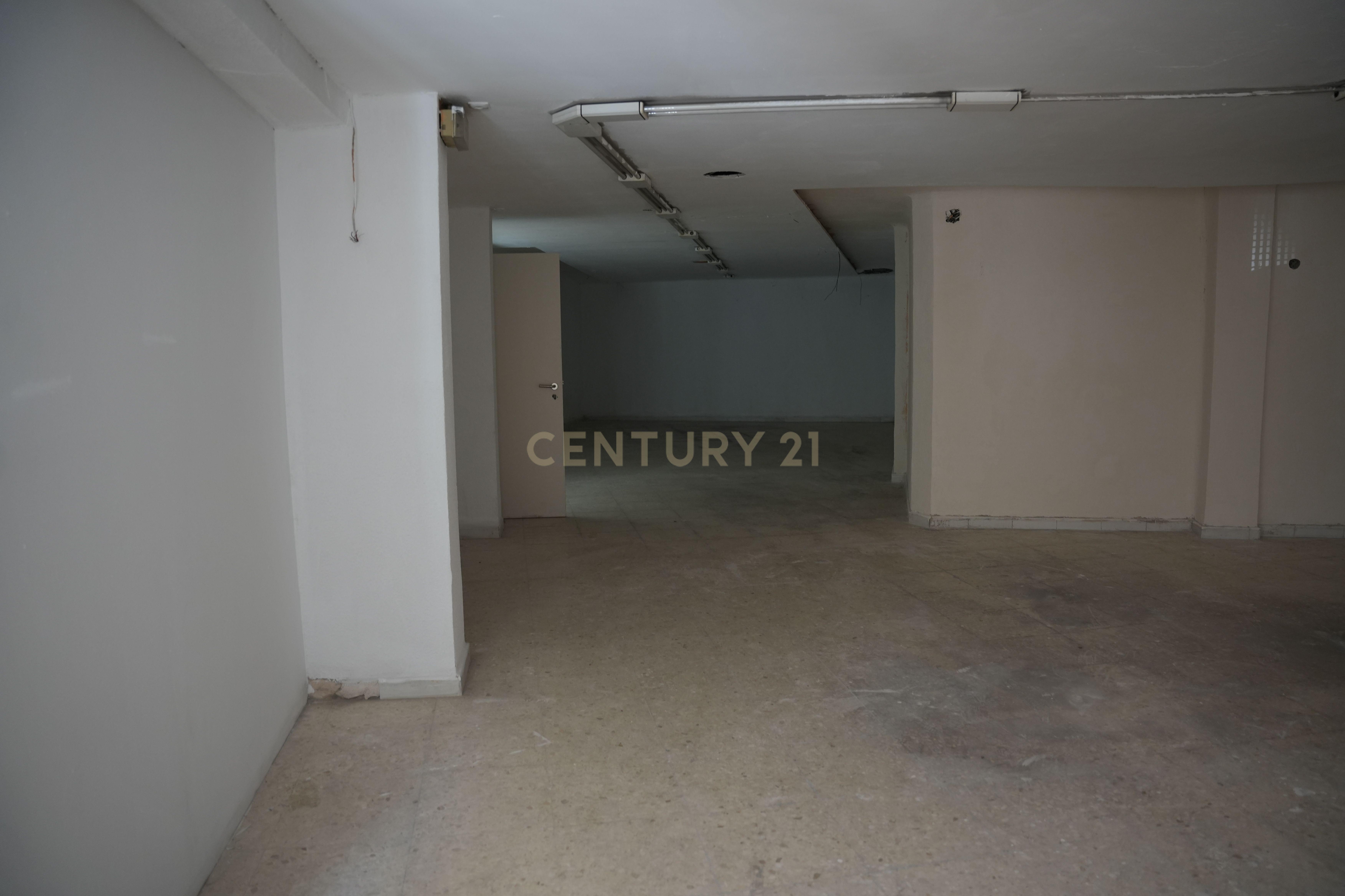  - Image 18