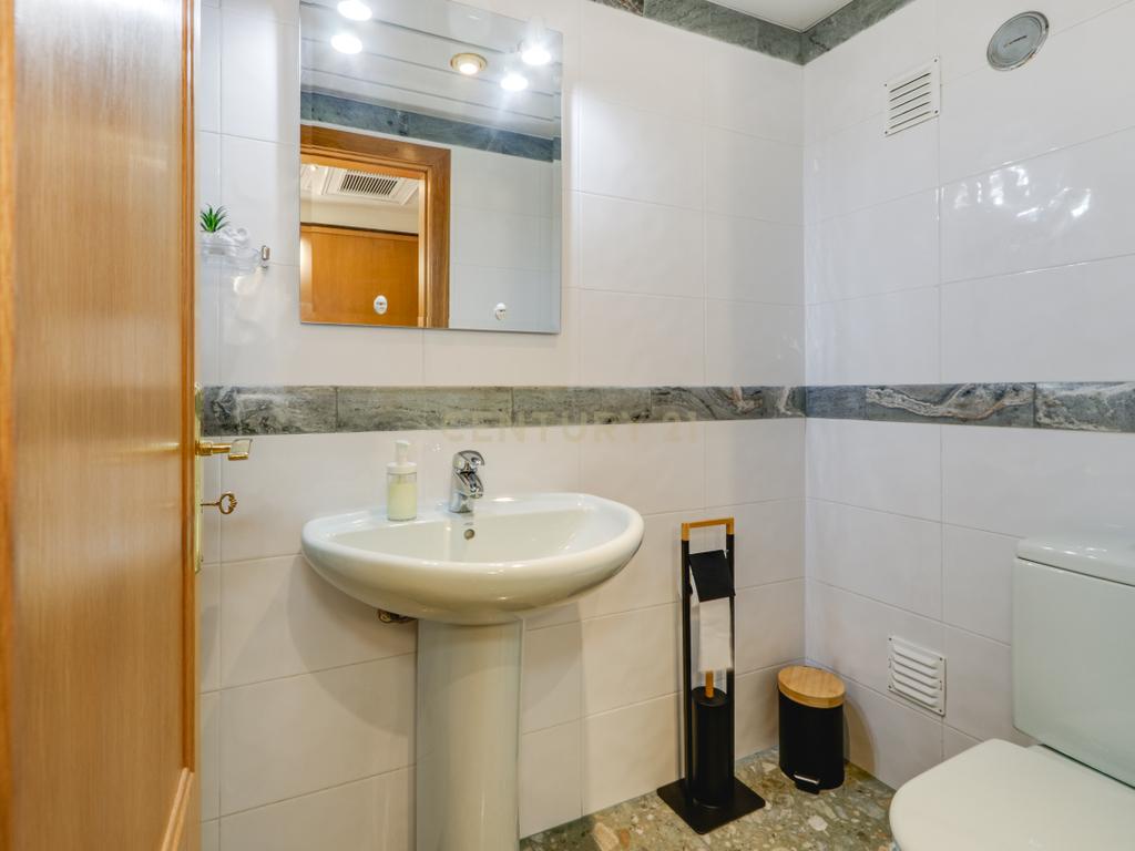 Apartamento T3 no Montijo | 143m2 área bruta útil | 2 garagens e elevador - Image 19