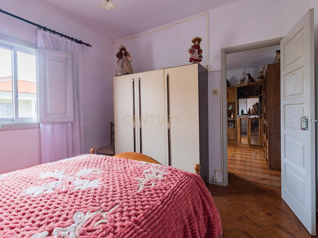 Moradia T3 com terreno + Moradia T2 - Image 22