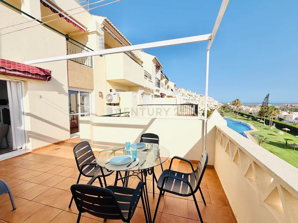 2 quartos | 2 casas de banho | Terraço com vistas para o mar, o golfe e os pores do sol - Image 18