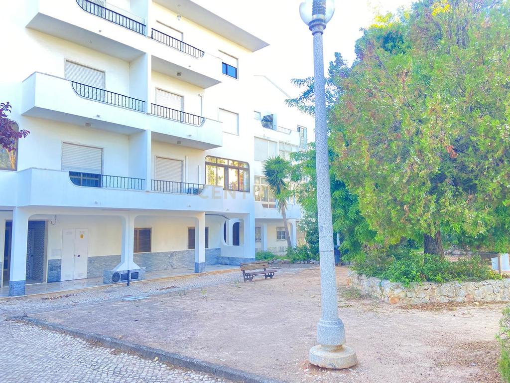 Apartamento T0 (88 m²) com terraço – Próximo de Cascais - Image 34