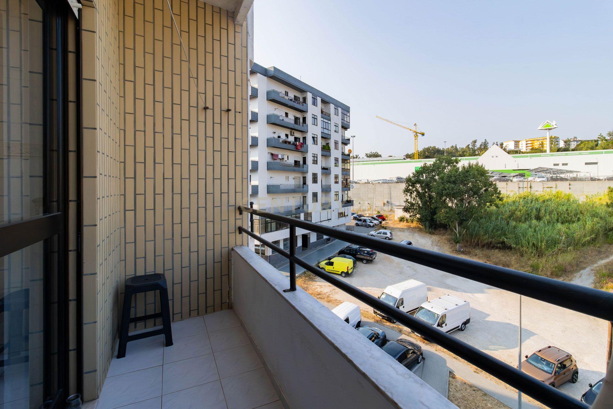 Fotografia 7 de Apartamento T3 com Sótão Transformado em T1 | Vista Castelo de Leiria