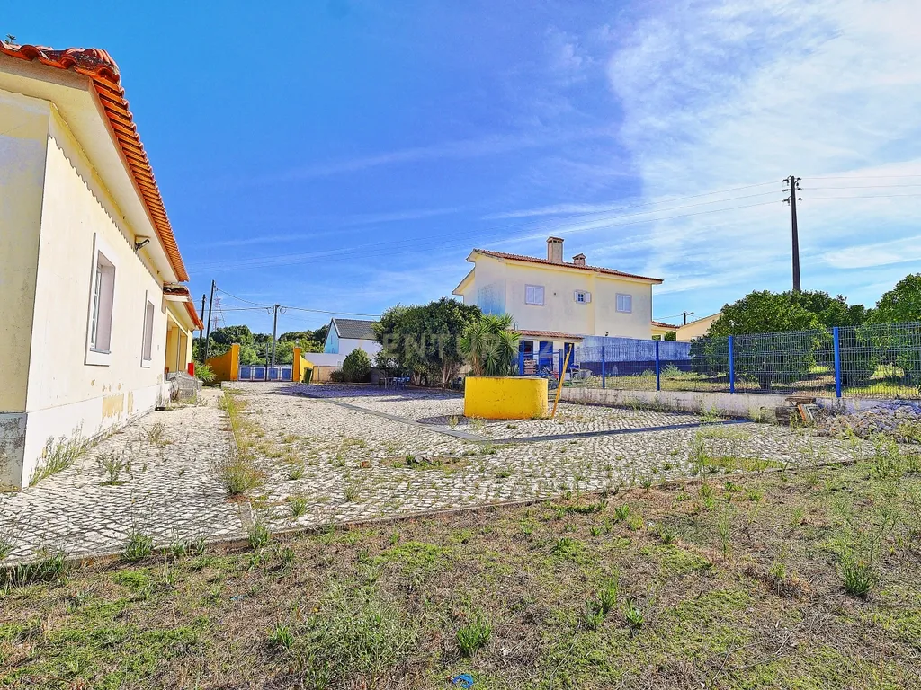 Oportunidade de Investimento, moradia com 6.500 m² de Terreno - Image 3