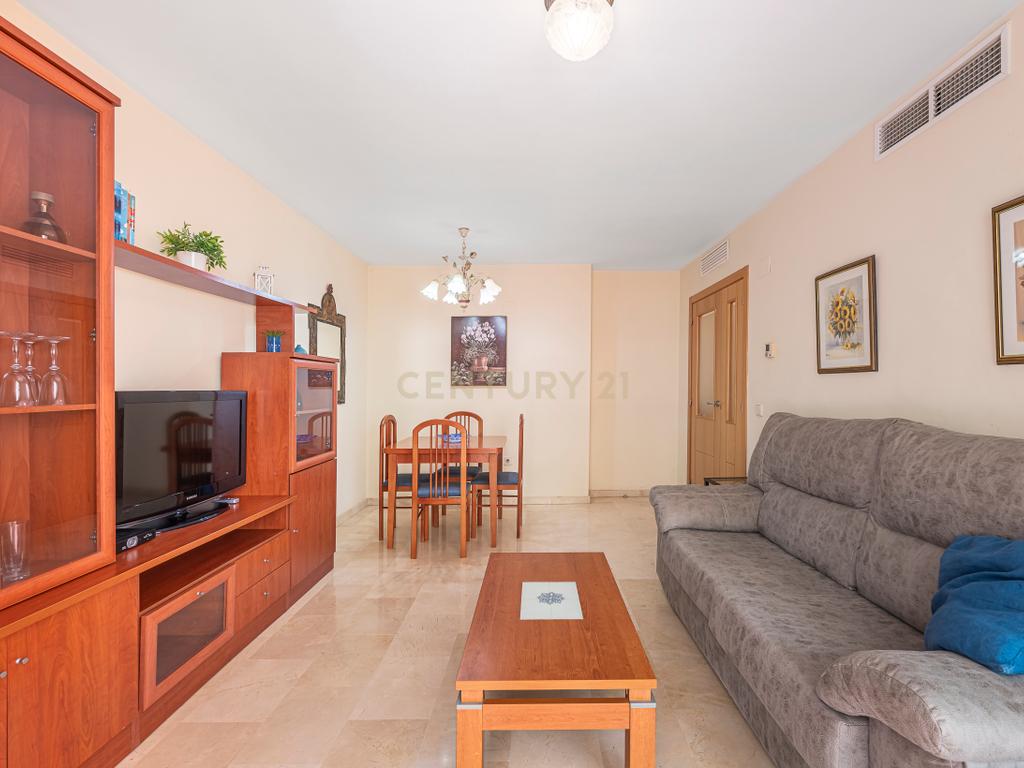 APARTAMENTO EM ESTEPONA: CONFORTO E LOCALIZAÇÃO PRIVILEGIADA - Image 14