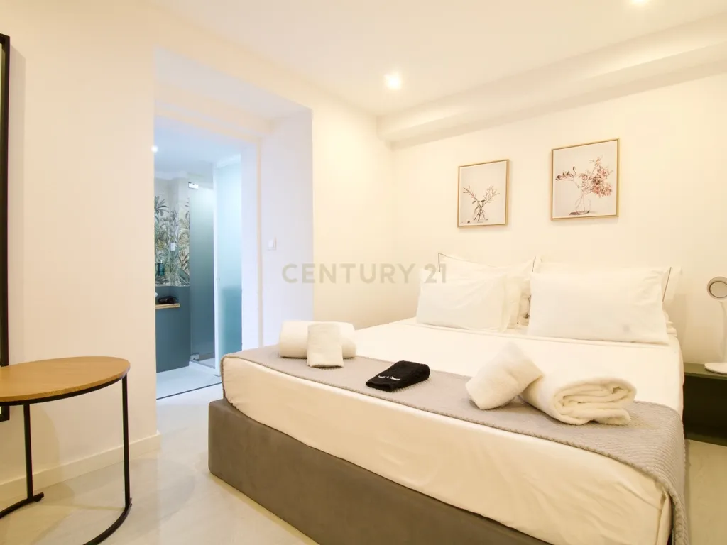 Apartamento Duplex em Alojamento Local - Almada - Image 47