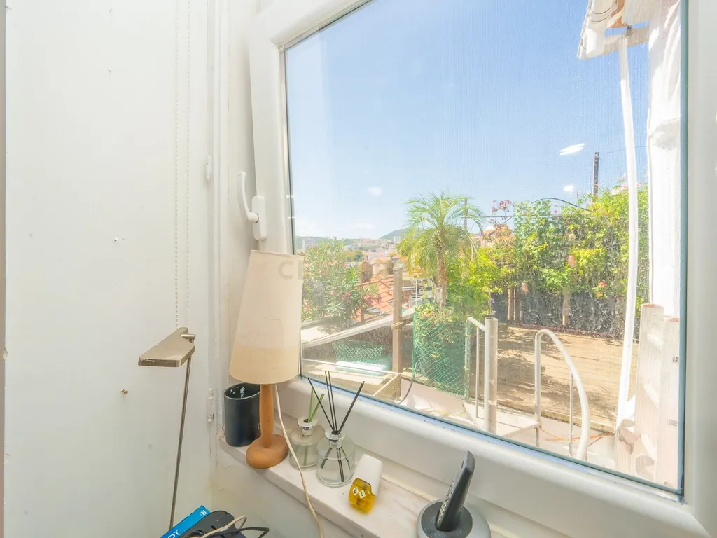Apartamento com charme em Setúbal com uma vista soberba para o rio e terraço - Image 23