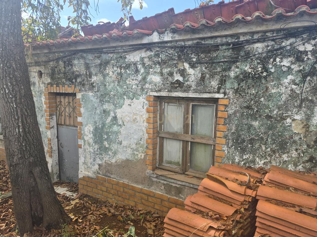 Prédios Urbanos na Sobreda – Transforme este Espaço na Casa dos Seus Sonho - Image 3