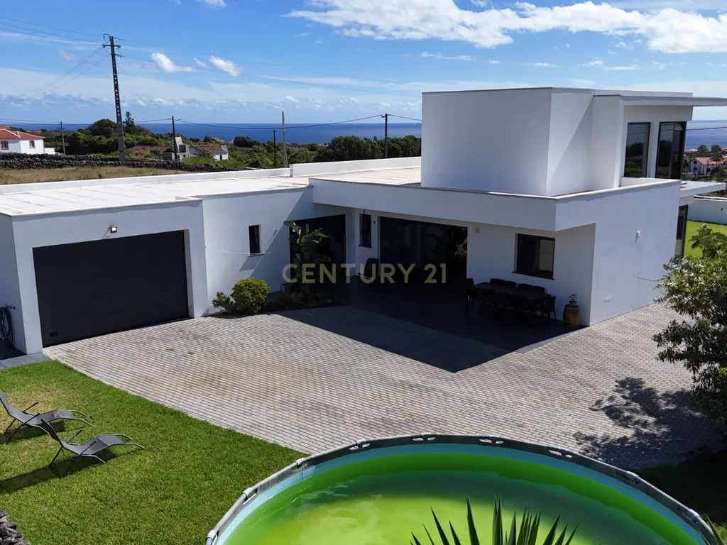 Moradia Moderna com Vista Mar em São Bartolomeu de Regatos - Image 6