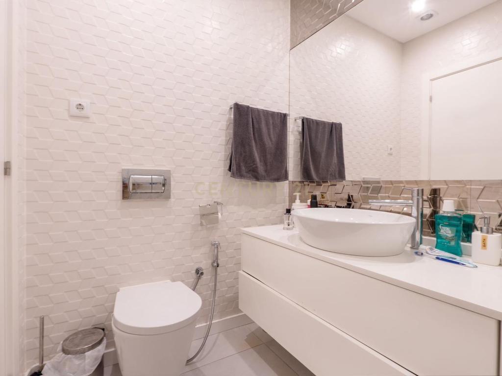 Apartamento T3 de Luxo no Coração de Lisboa - Alameda D. Afonso Henriques - Image 28