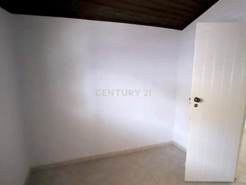 Edifício de Apartamentos - Image 12