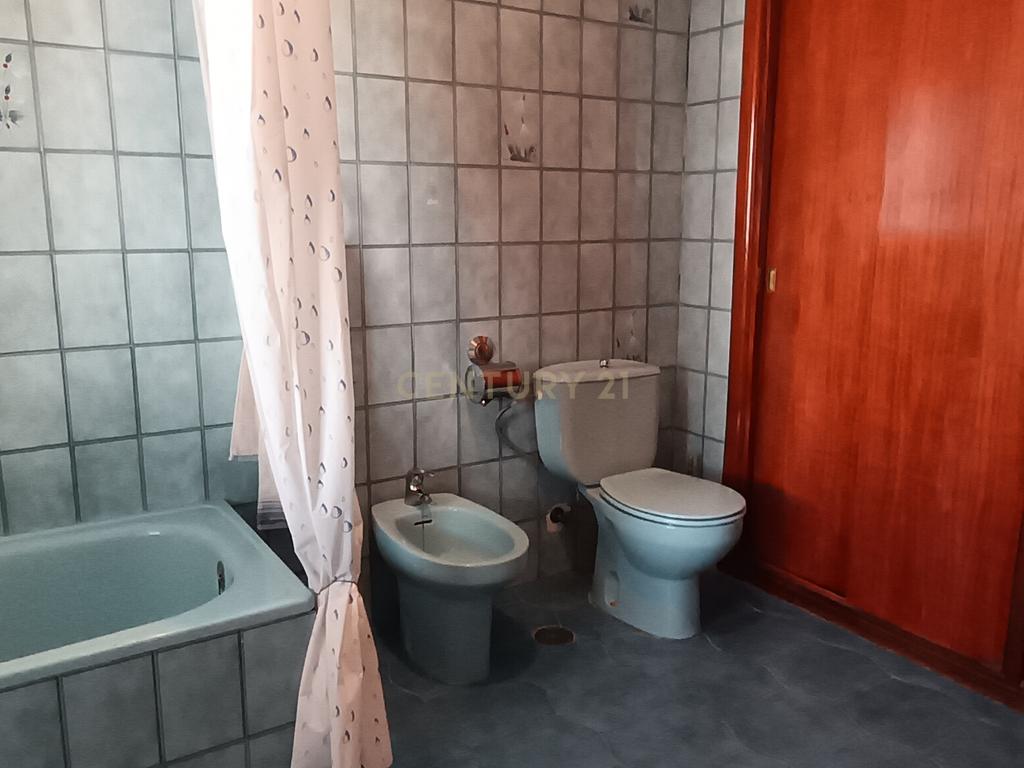 Espetacular T4 com Terraço e Garagem em Sevilla - 215.000€ - Image 27