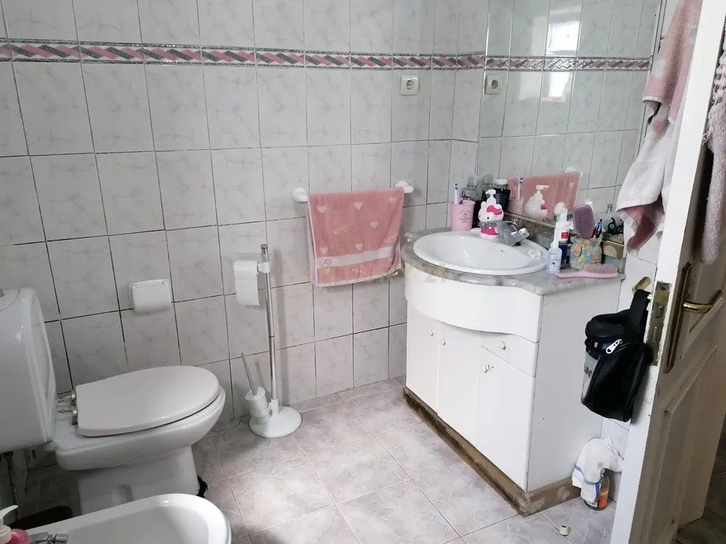 Quinta Rústica em Évora com 8.750 m2 e uma Vista Campestre - Image 27