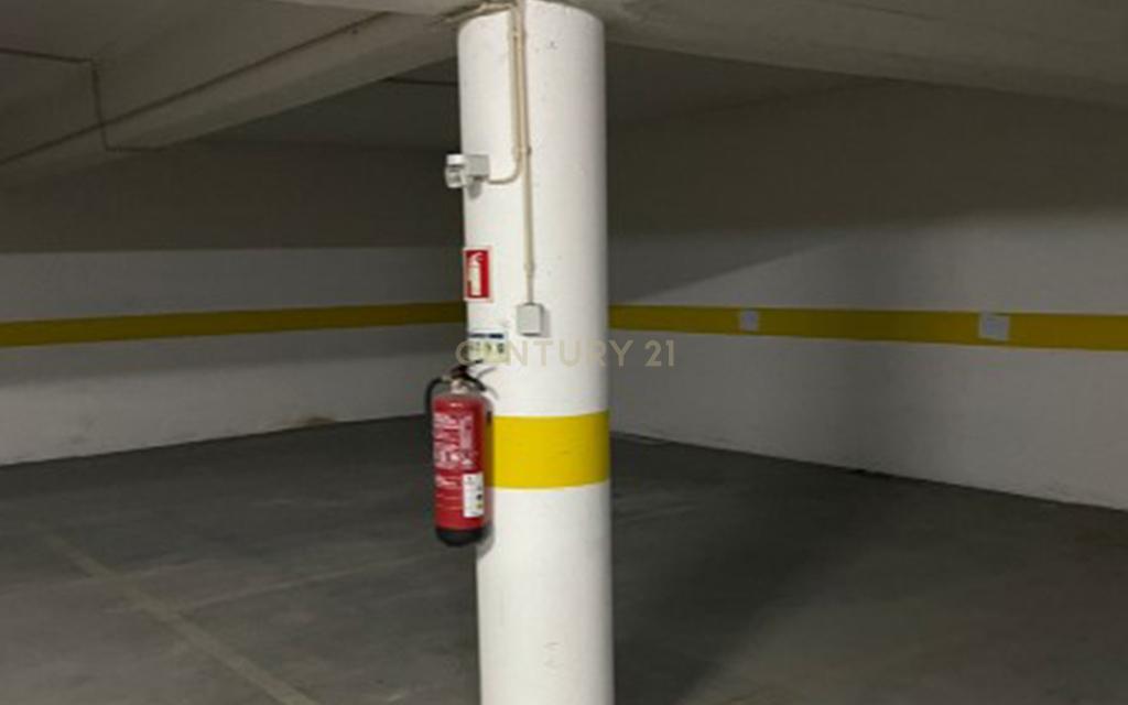 Garagem no Barreiro - Image 6