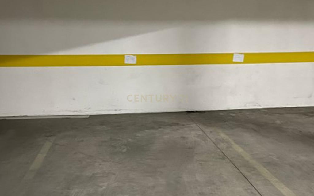 Garagem no Barreiro - Image 11