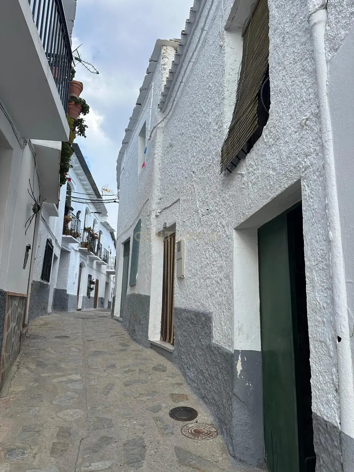 undefined - Image 1