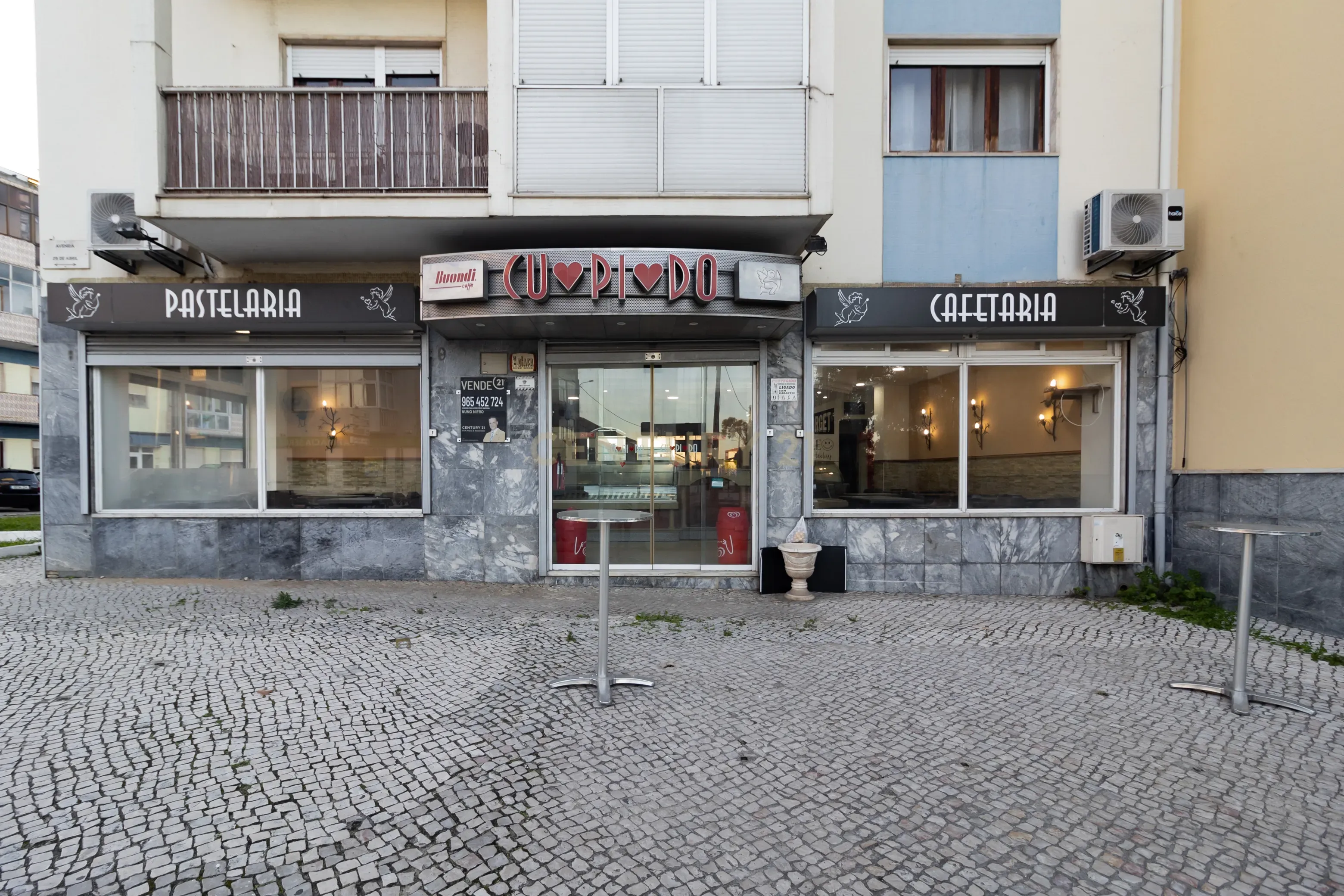 Pastelaria/Snack-bar/ Restaurante Casal do Marco - Image 27