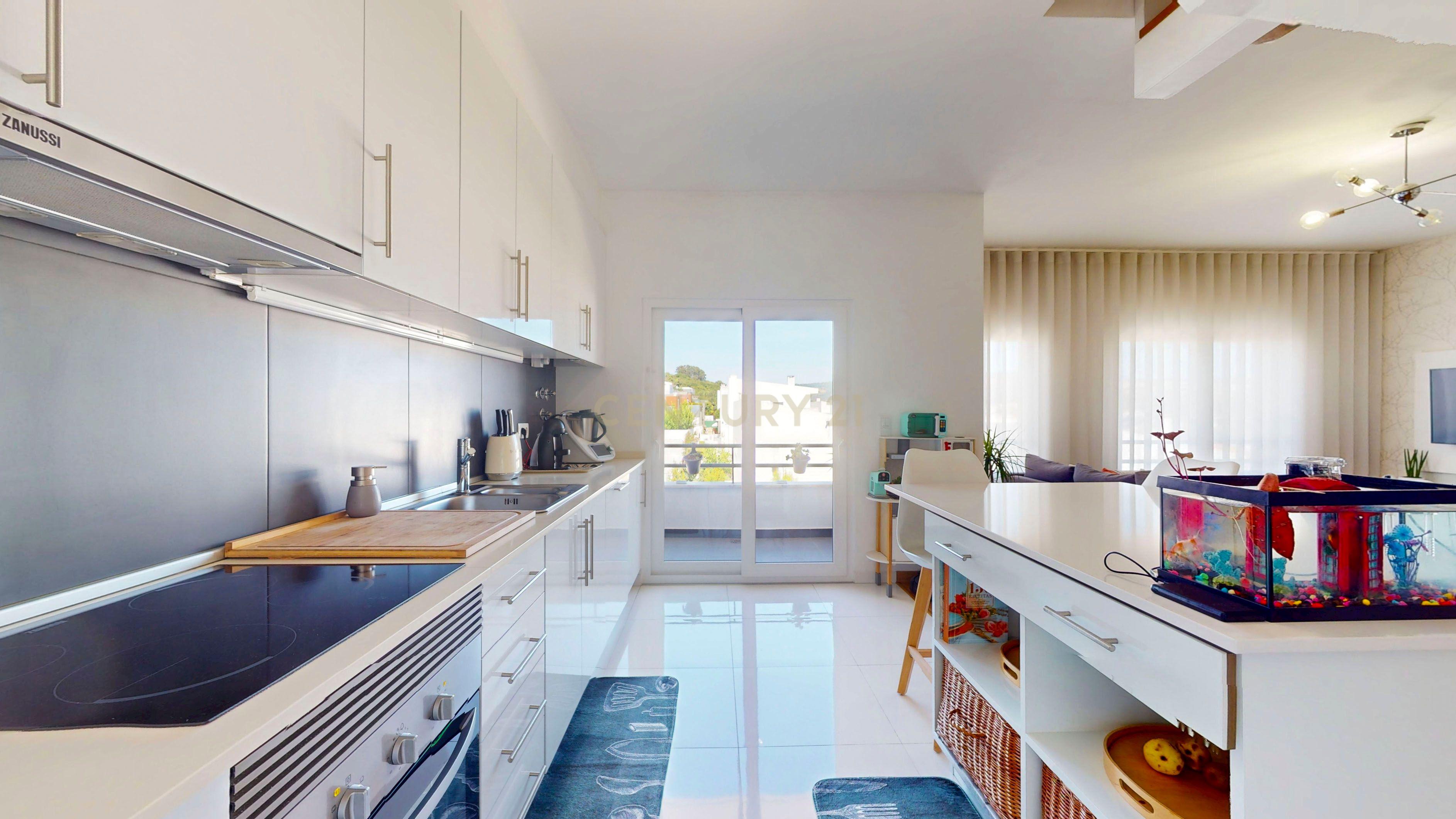 Fotografia 7 de Apartamento T2+1 Exclusivo com Mezanine - onde a tranquilidade e acessibilidade a lisboa se conjugam