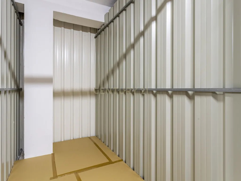 Garagem com Negócio em Funcionamento e Elevado Potencial de Rentabilidade | Pinhal Novo - Image 4