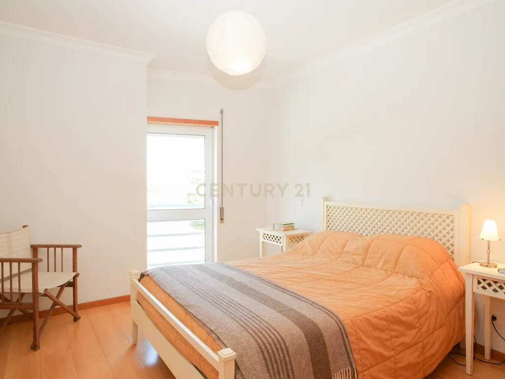 Apartamento T3 na Figueira da Foz (Buarcos) - condomínio fechado - Image 13