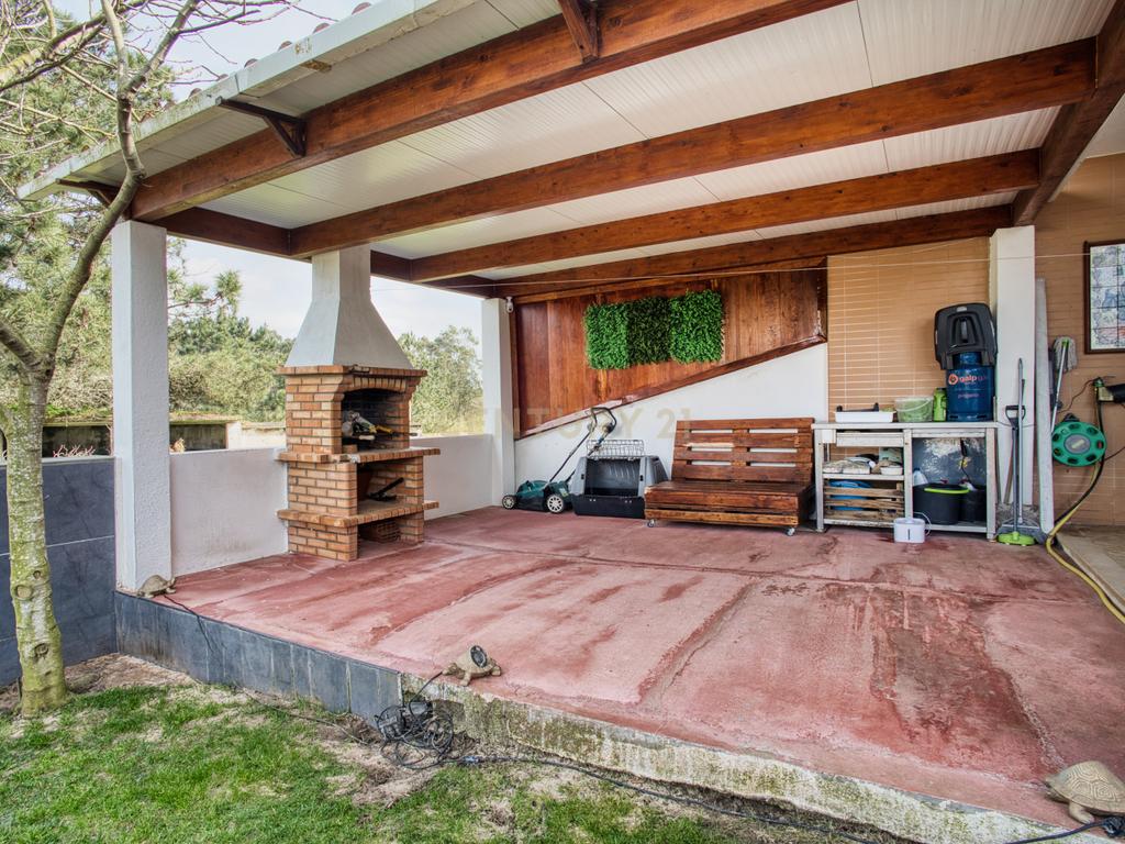 Moradia em São Martinho do Porto – Tranquilidade e Conforto perto da Baía de Sao Martinho - Image 4