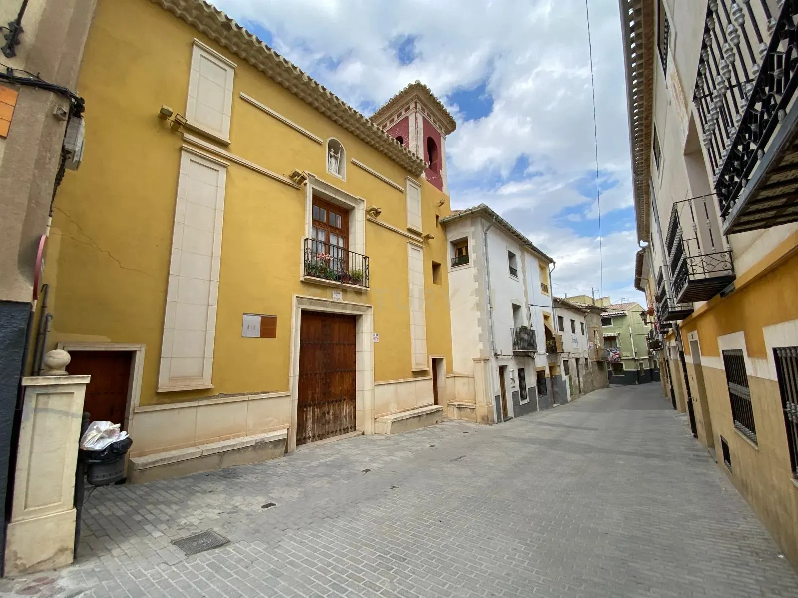  - Image 1