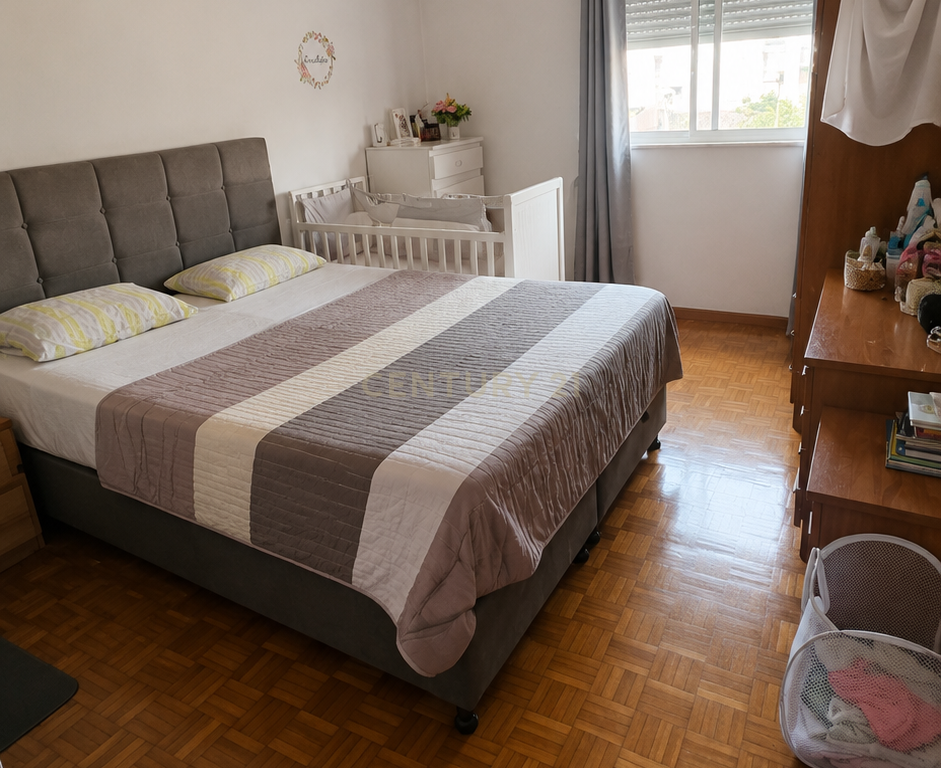 Apartamento T2 em Marinha Grande - Oportunidade Única! - Image 3