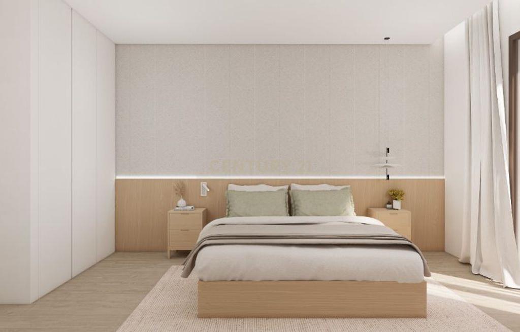 Planta baja para estrenar con patio privado en la Creu de Barberà - Sabadell