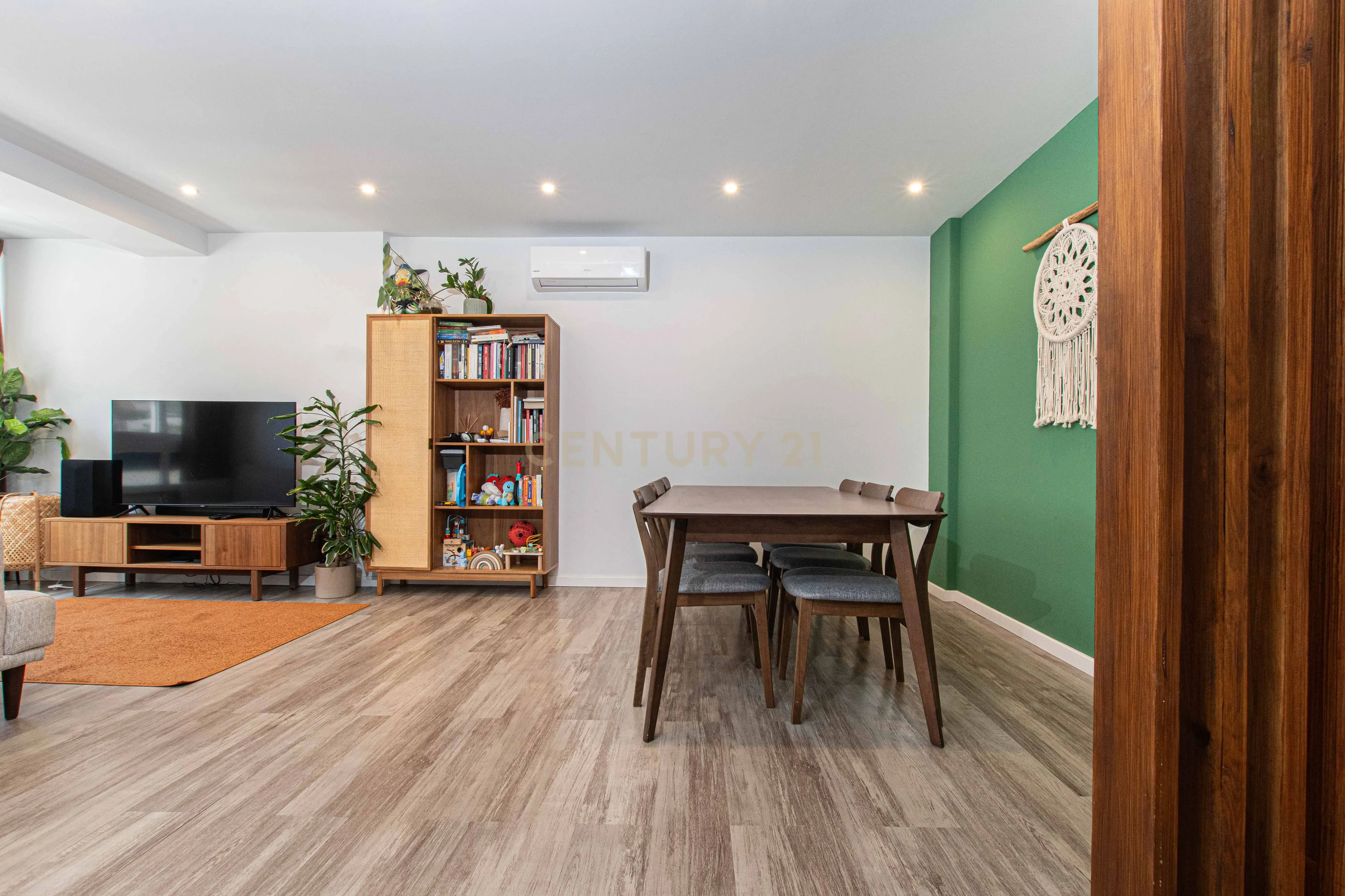 Fotografia 5 de T2 em Alfragide | 102 m² | Arrecadação