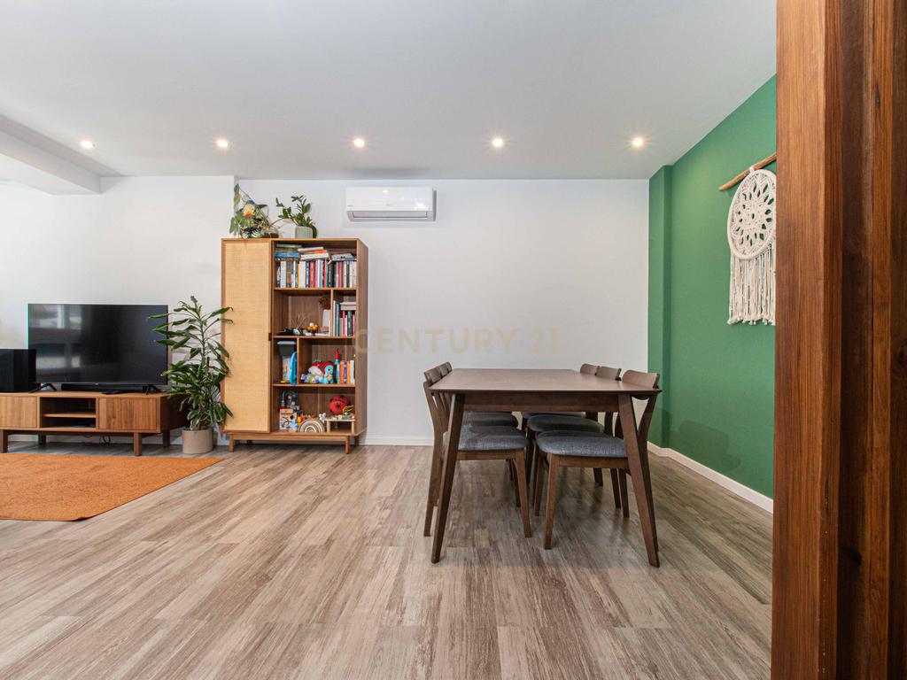 T2 em Alfragide | 102 m² | Arrecadação - Image 5