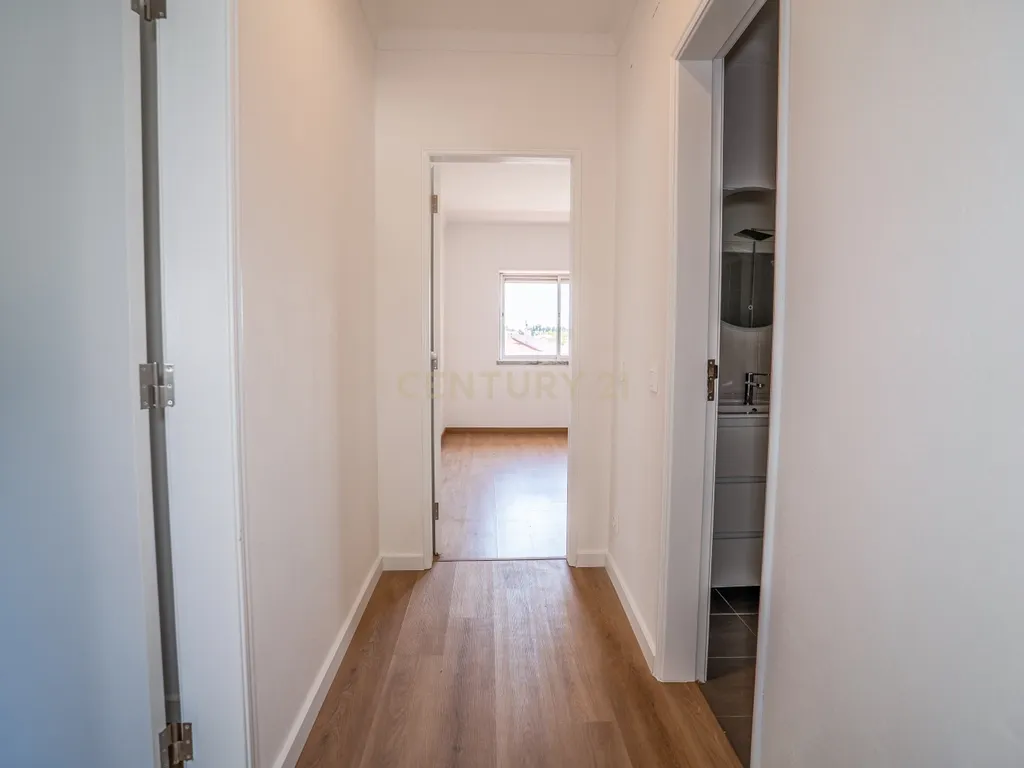 Apartamento T3 | Renovado | Caldas da Rainha - Image 27