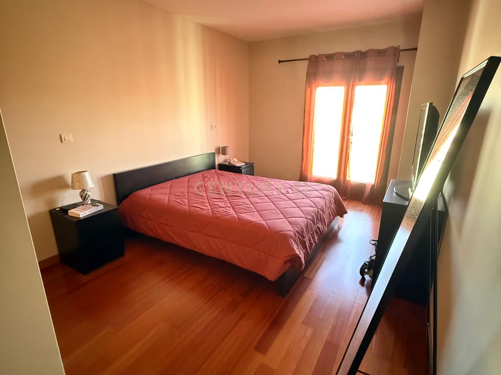 Apartamento T2 Moderno em Odivelas com Vista para a Cidade - Image 16