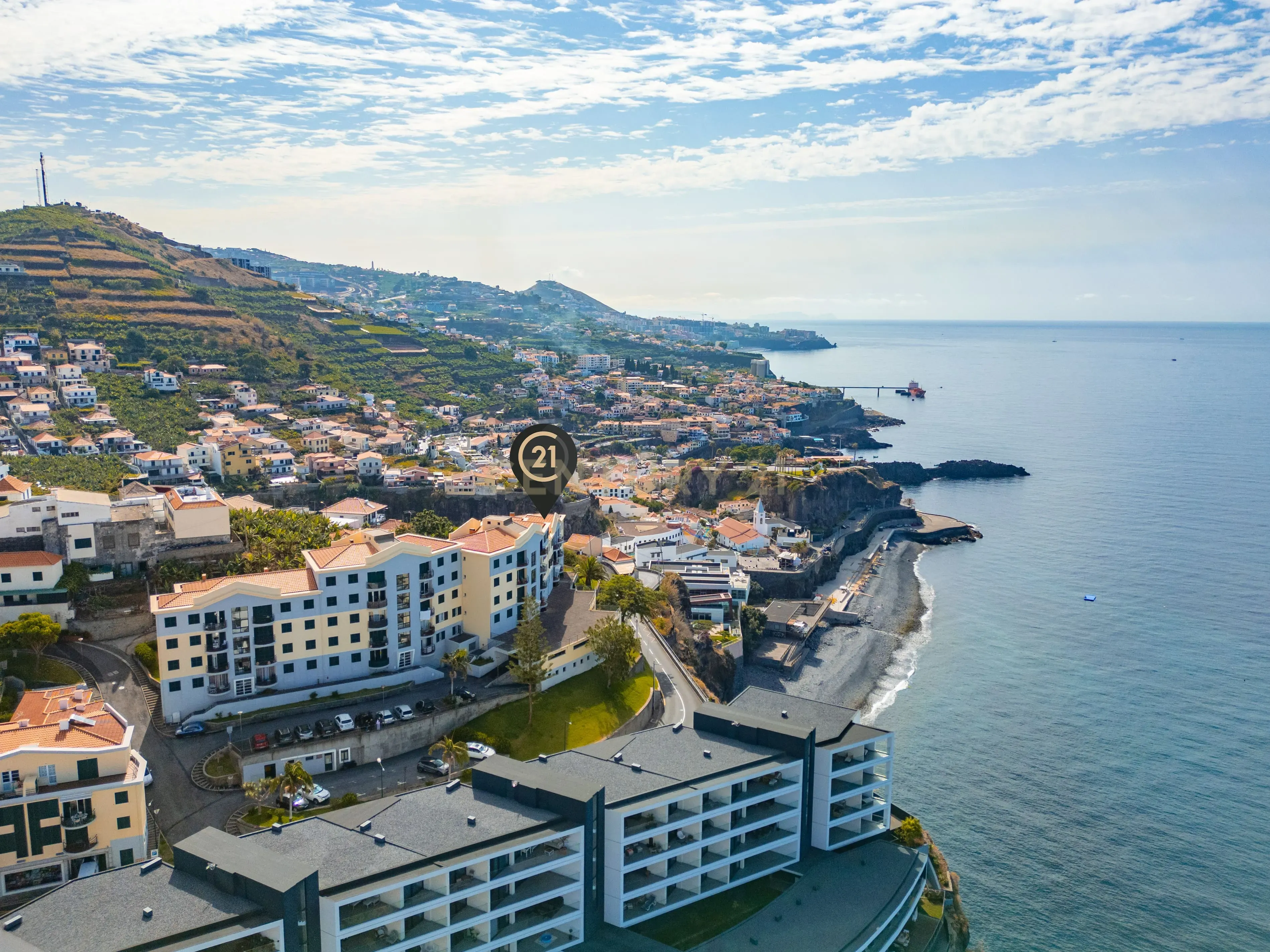 Fotografia 4 de T3 Primeira Linha com Vista Mar Deslumbrante em Câmara de Lobos