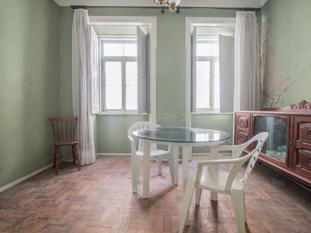 Casa antiga para recuperar com terreno e árvores de fruto, Alhadas, Figueira da Foz. - Image 7
