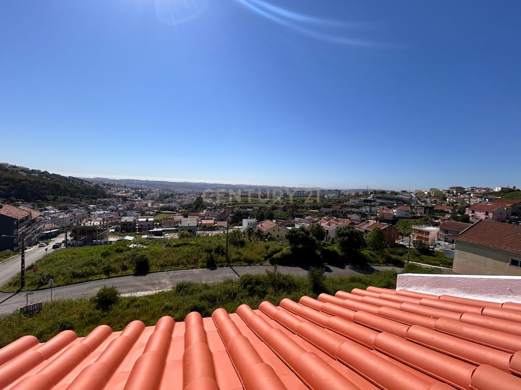 Moradia Nova em Construção no Bairro do Girassol - Image 2
