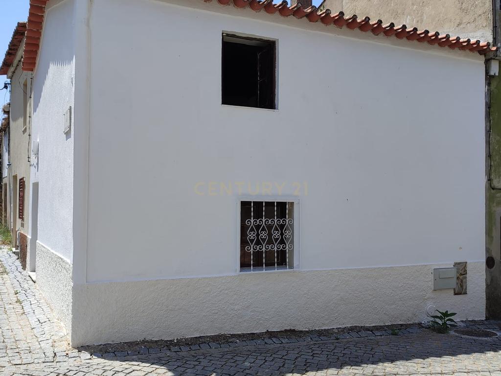 Moradia T2 com Garagem, Póvoa de Rio de Moinhos, Castelo Branco - Image 14