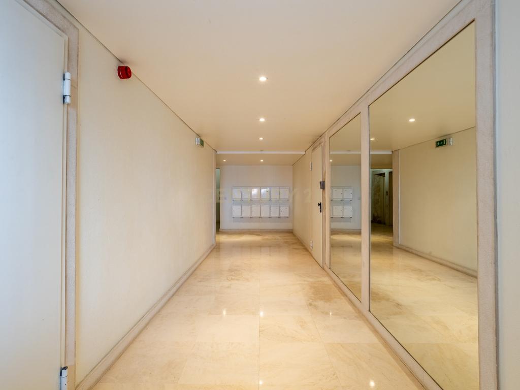 Arrendamento Apartamento T2 mobilado - Centro de Lisboa - Image 28