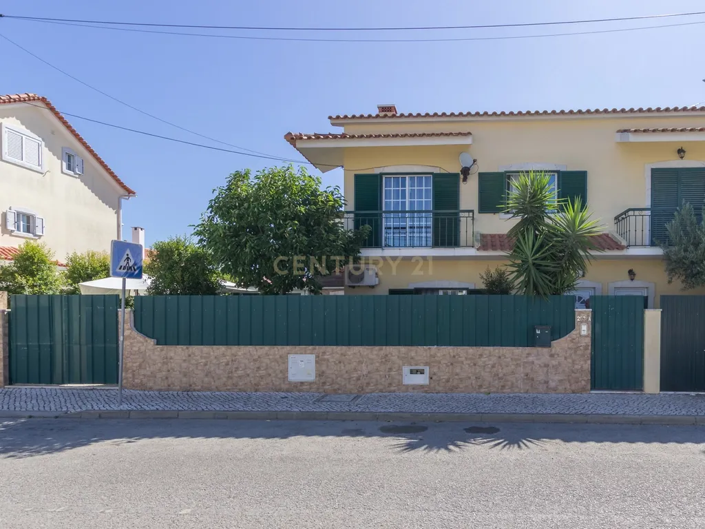 Moradia Geminada T3 - Quinta do Conde - Image 29