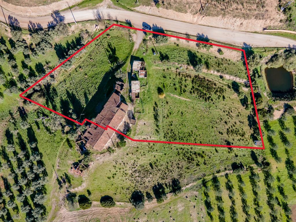 Quinta com moradia para reabilitação, na zona de Messines - Image 4