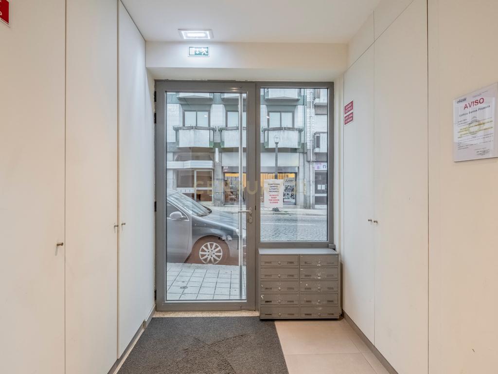 Duplex T3 Centro do Porto - Image 6