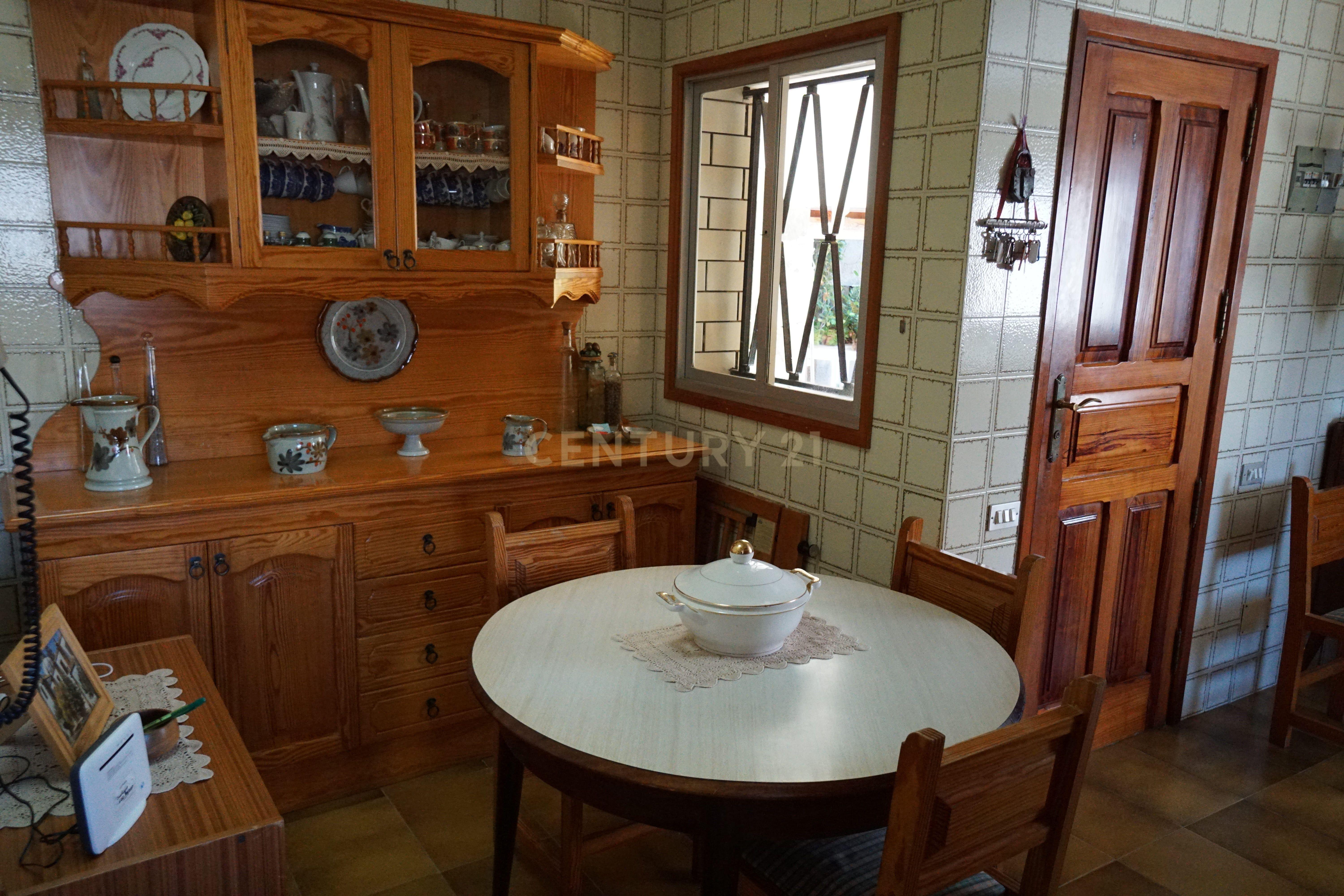 undefined - Image 3